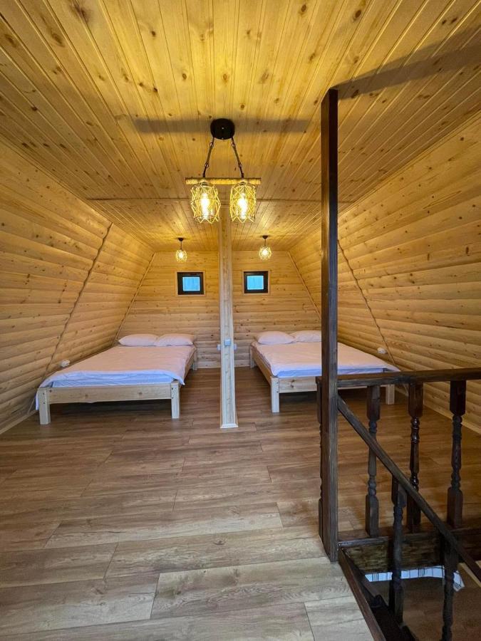 Pensiunea La Iepurasi Lunga Exterior foto